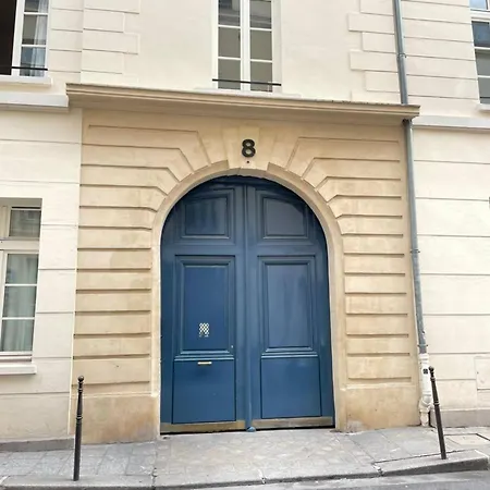 Marais - Fancy One-bedroom Decorated With Taste Apartment Paris